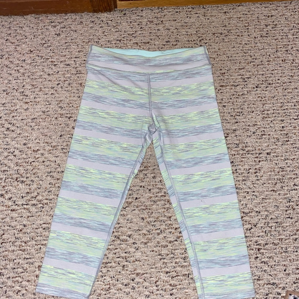 Ivivva cropped leggings